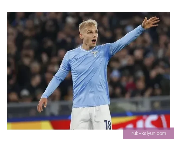 伊萨克森在本菲卡表现稳健，逐渐获得球迷认可